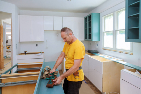 Best Time to Buy Kitchen Cabinets