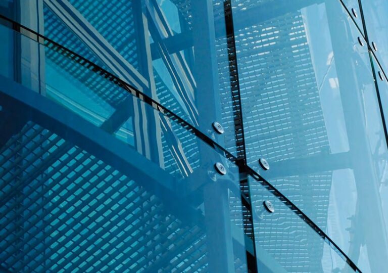 glass-curtain-wall