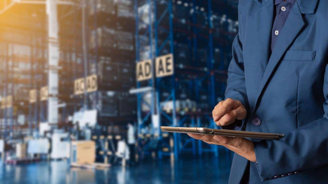 B2B Supply Chain Segments and Logistics