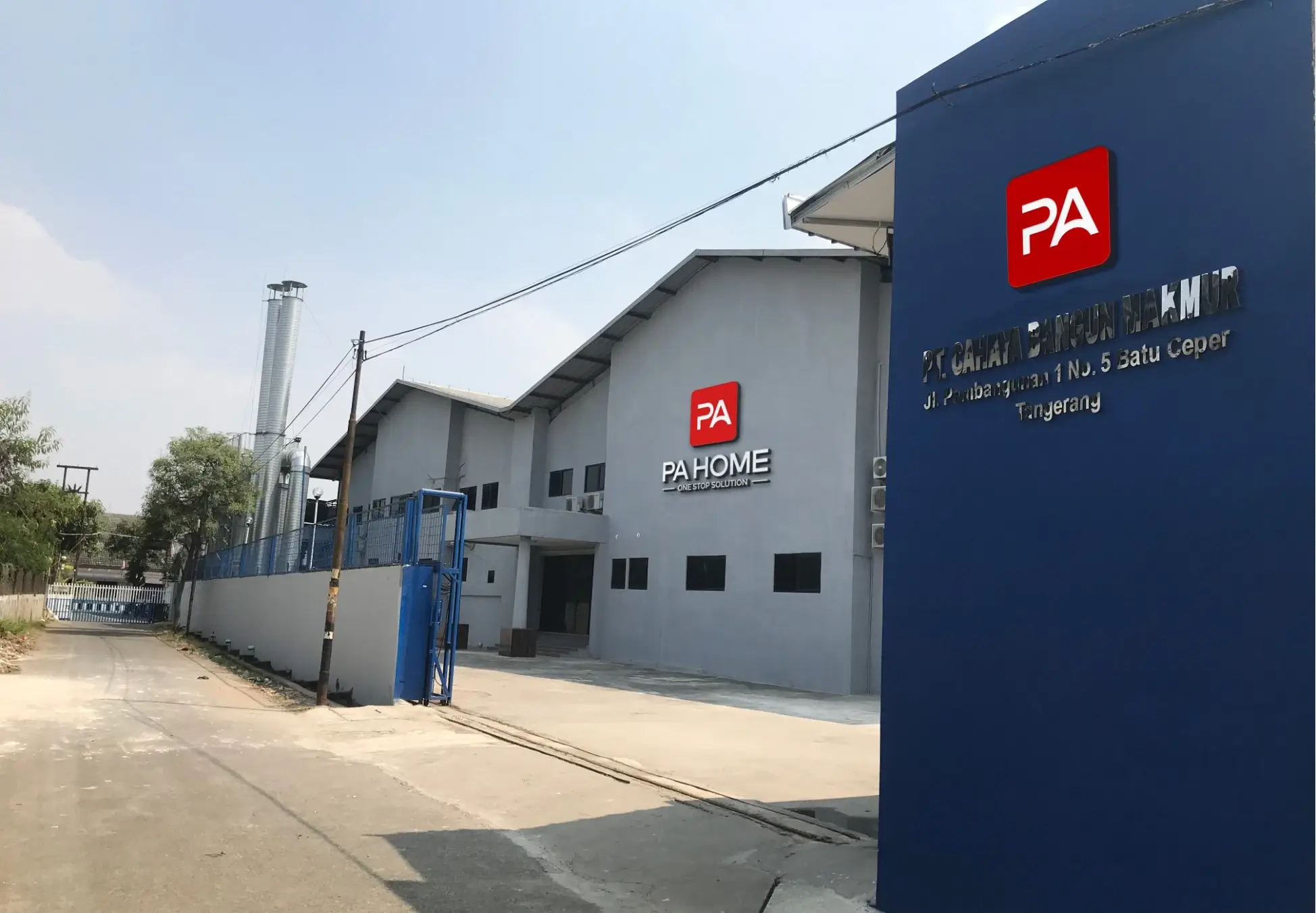 Pahome's factory in Indonesia, as a cabinet supplier, provides convenience for cabinet dealers