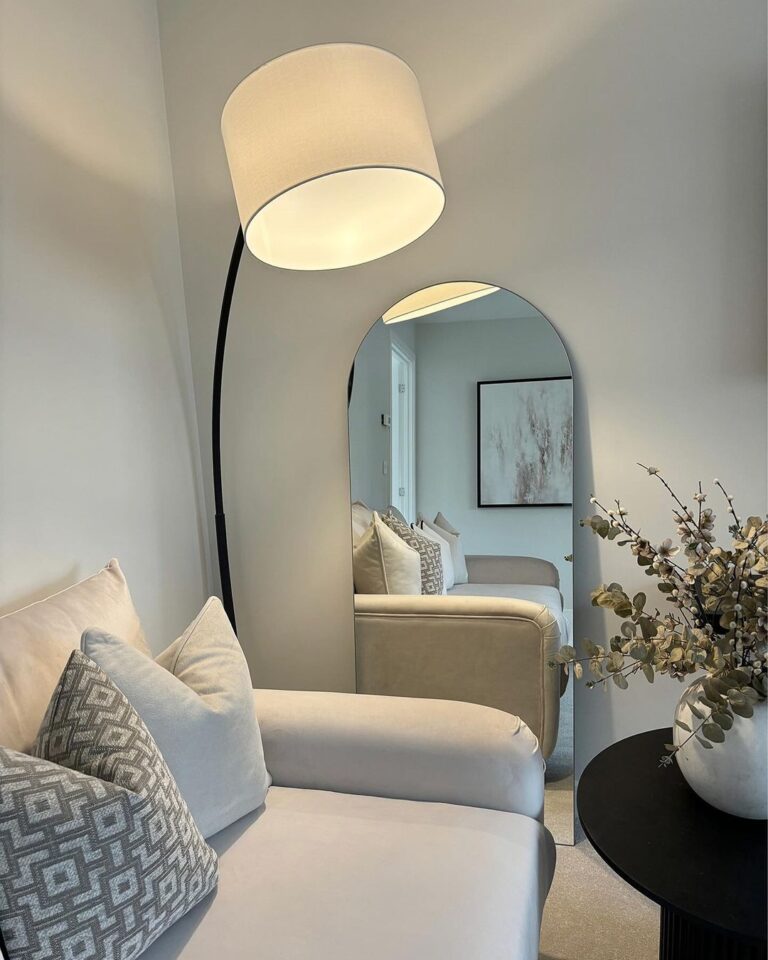 How to Design Small Apartments to Look Spacious with Simple Tips 3 Strategic Mirrors and Reflective Surfaces for Infinite Depth