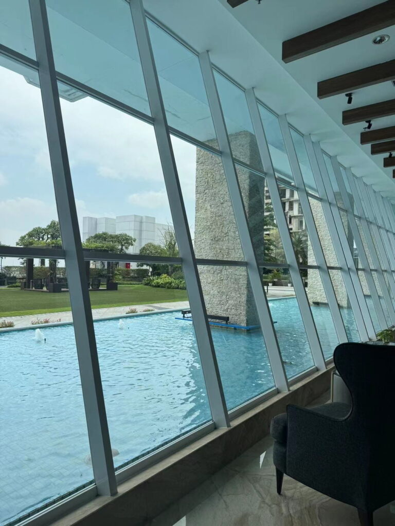 medan-manhattan-apartment-hall-view