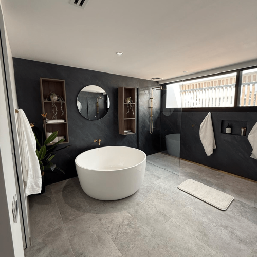 Luxury Whole House Custom in Melbourne 15 Luxury-Whole-House-Custom-in-Melbourne-freestanding-bathtub