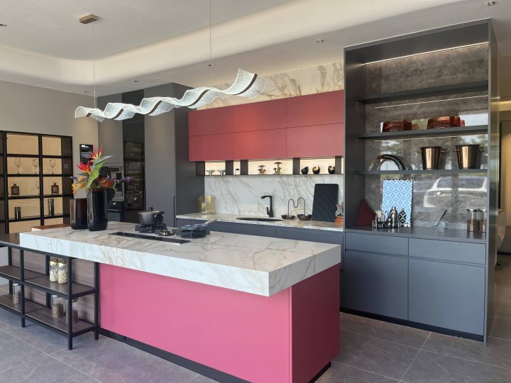 About us 8 pahome-Indonesia-showroom-jakarta-inner